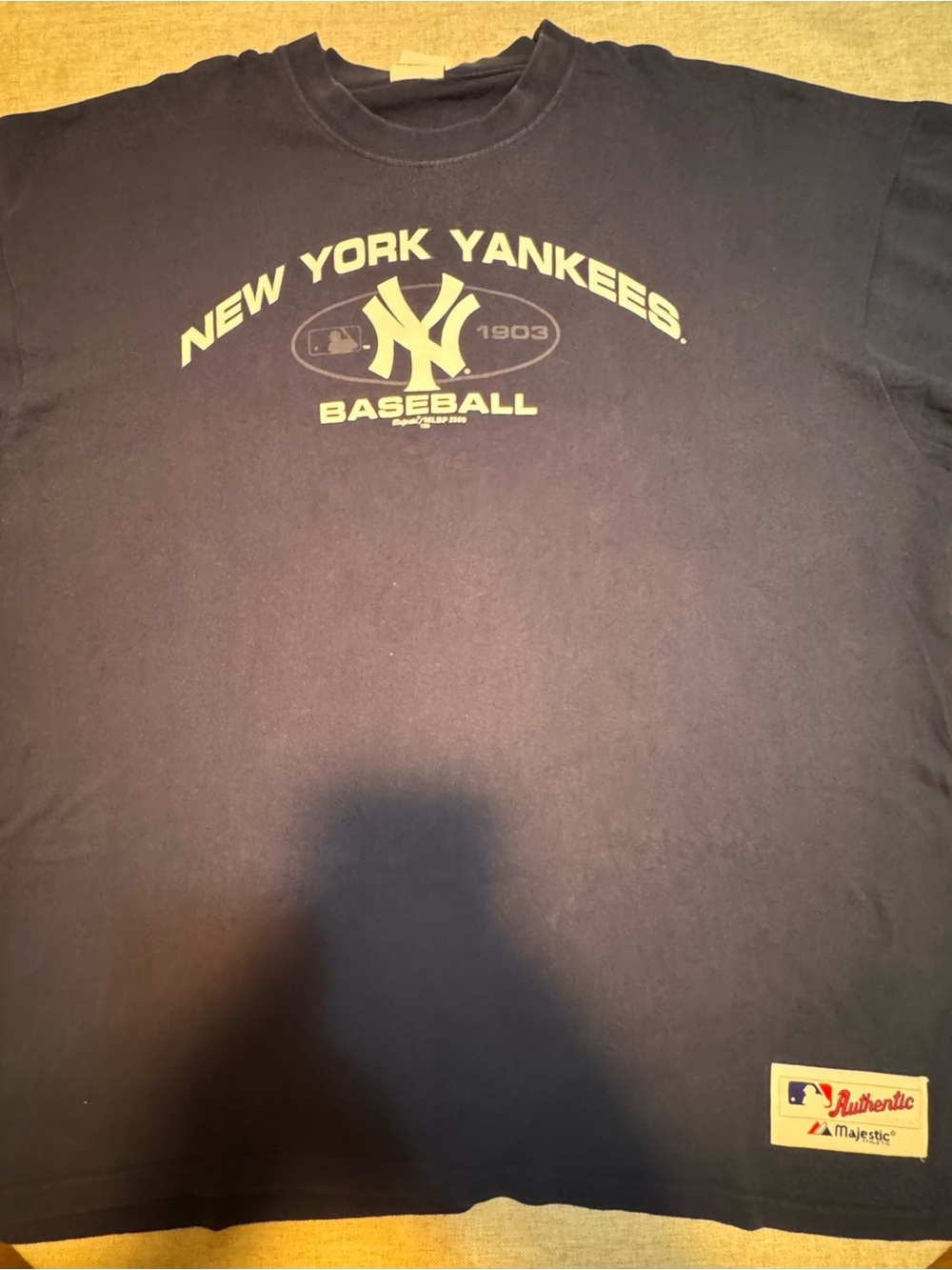 Vtg Majestic NY Yankees tee-2XL(28x31)